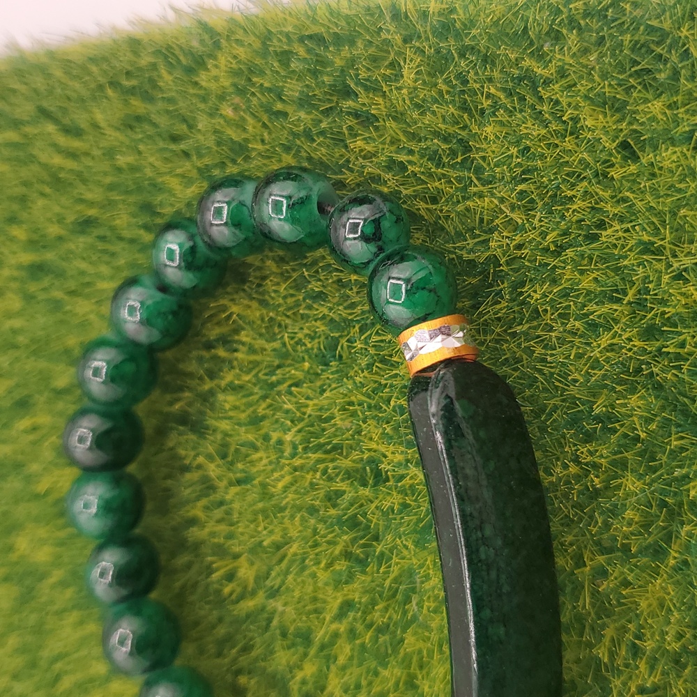 Jade Beaded Green With Envy Bracelet Stretch B3318 - Picture 2 of 3